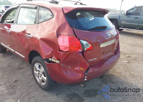 2013 Nissan Rogue S z USA, uszkodzony, nr VIN JN8AS5MT8DW017460